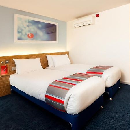 แทรเวลลอดจ์ เพนตัน ซีฟรอนต์ Hotel ภายนอก รูปภาพ